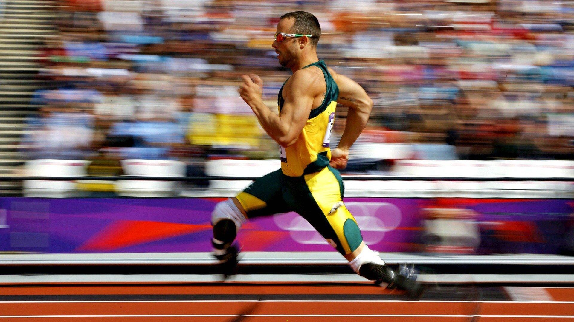 国羽新星闪耀全英赛，女单小将力克强敌夺冠