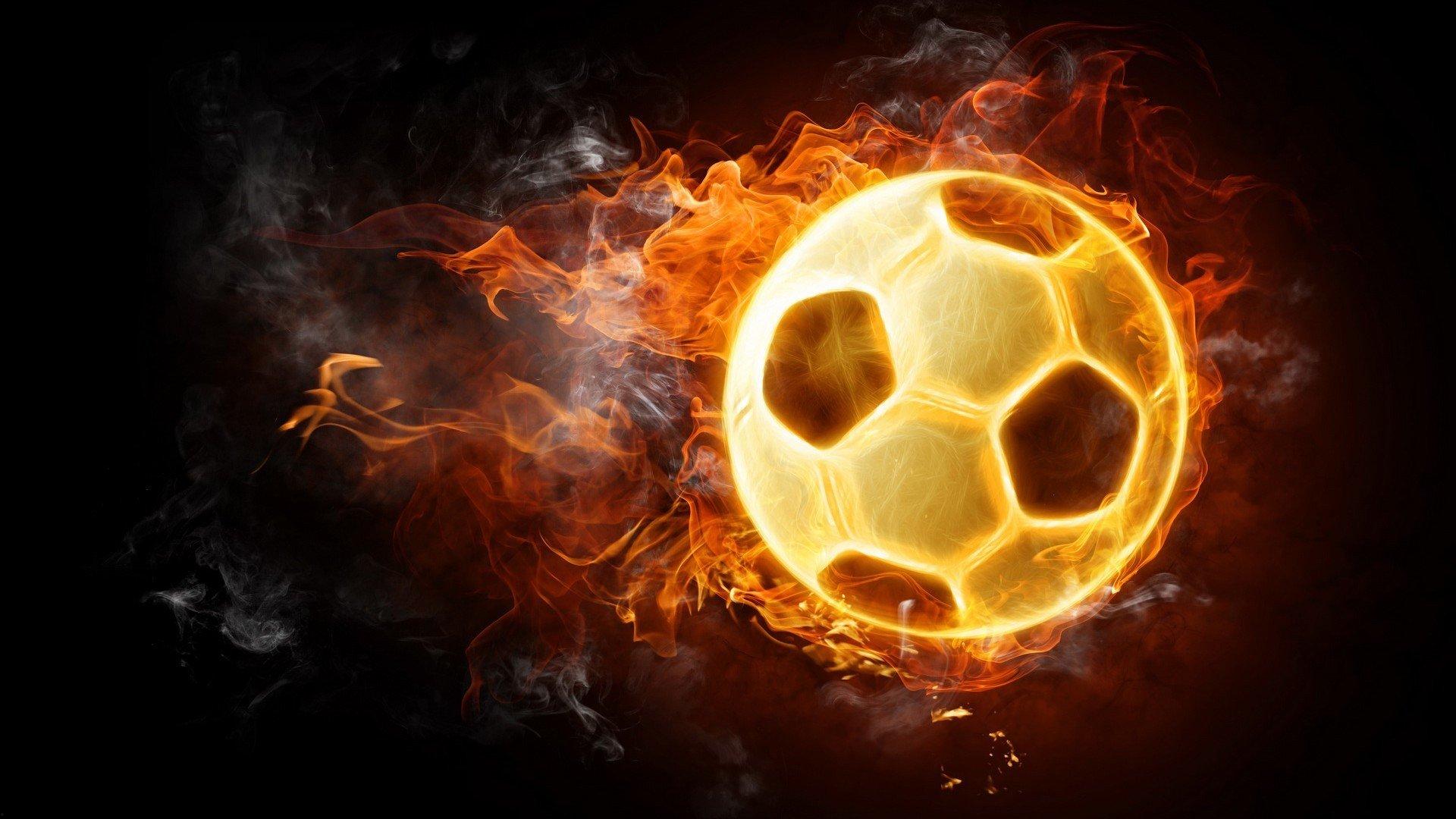 格拉利什怒斥裁判新规,我一辈子都没见过球员因为快发任意球而被出示黄牌